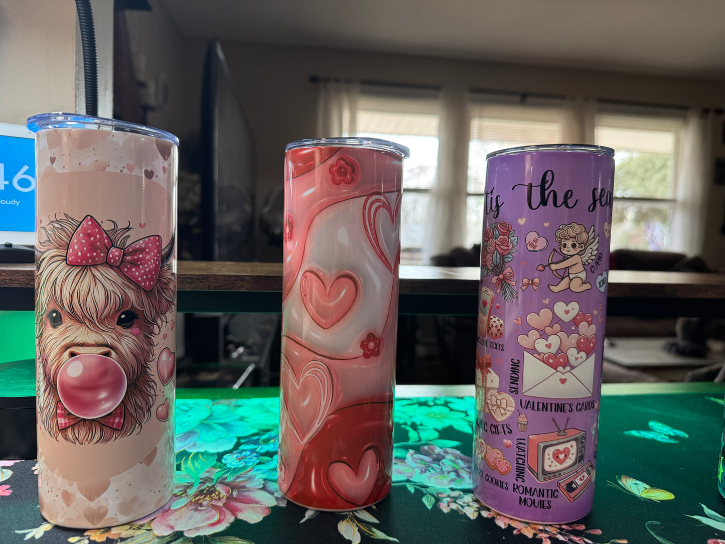 Love is in the air 20 oz tumblers