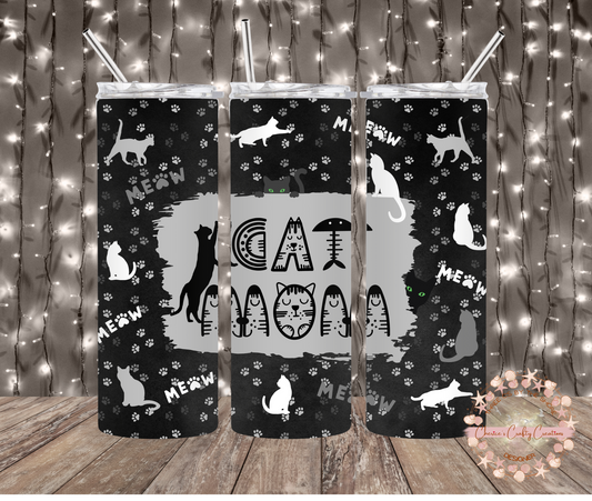 CAT MOM