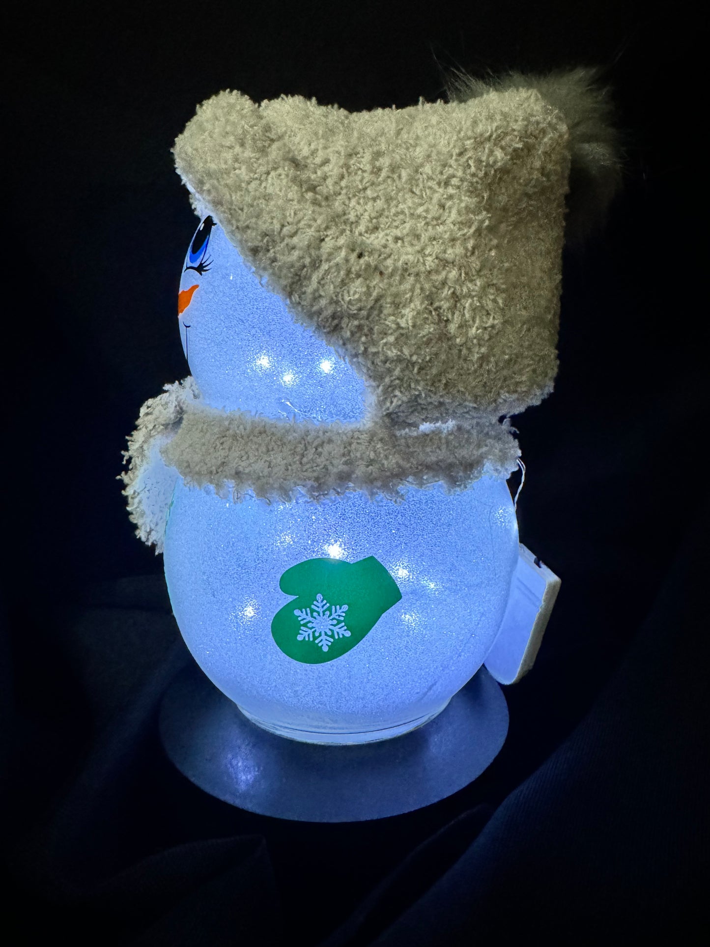 CUTE 8"  LIGHT UP GLASS SNOWMAN